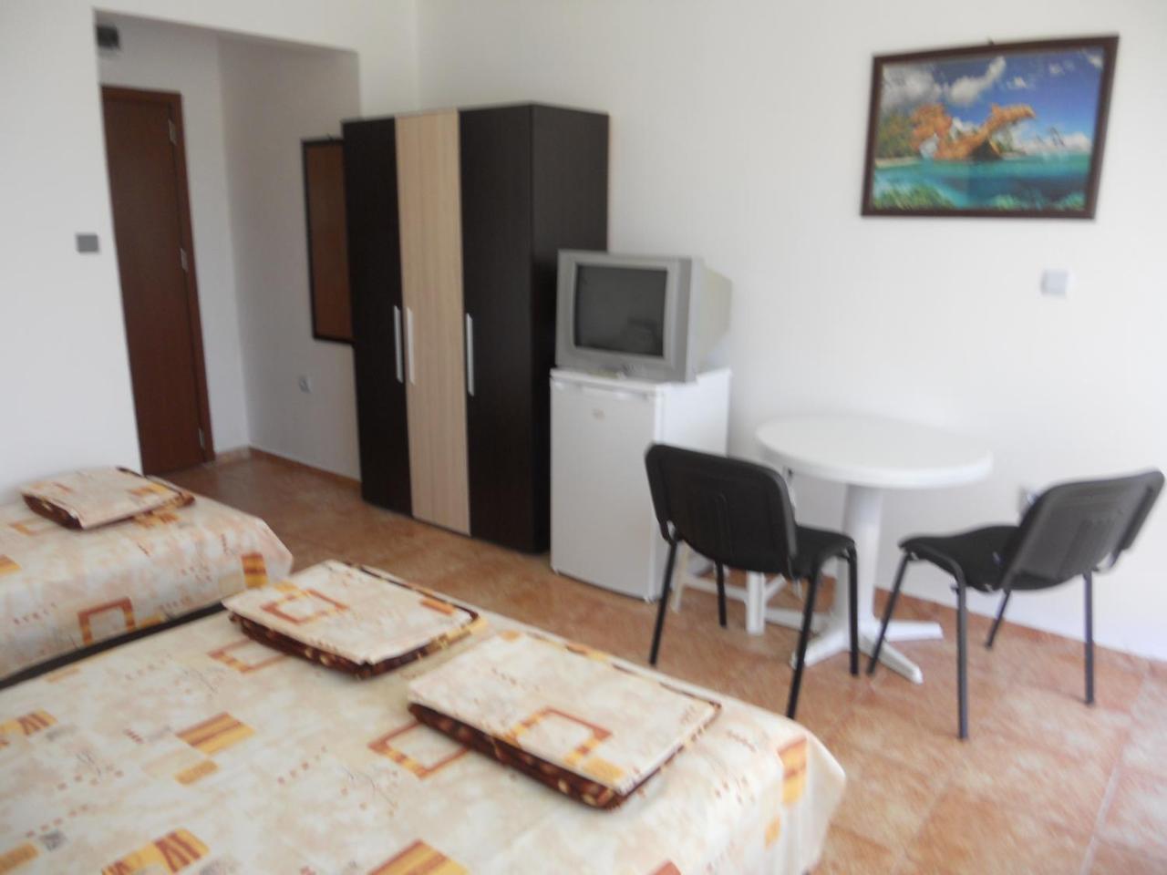 "Agatopolis"- Подсигурено Безплатно Паркиране Hotel Ahtopol Esterno foto